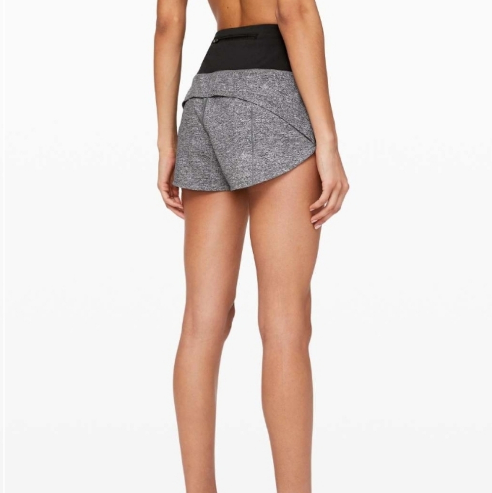 Lululemon Speed Up Short High-Rise *2.5"Heather Lux Multi Black, size 6 - Picture 2 of 6